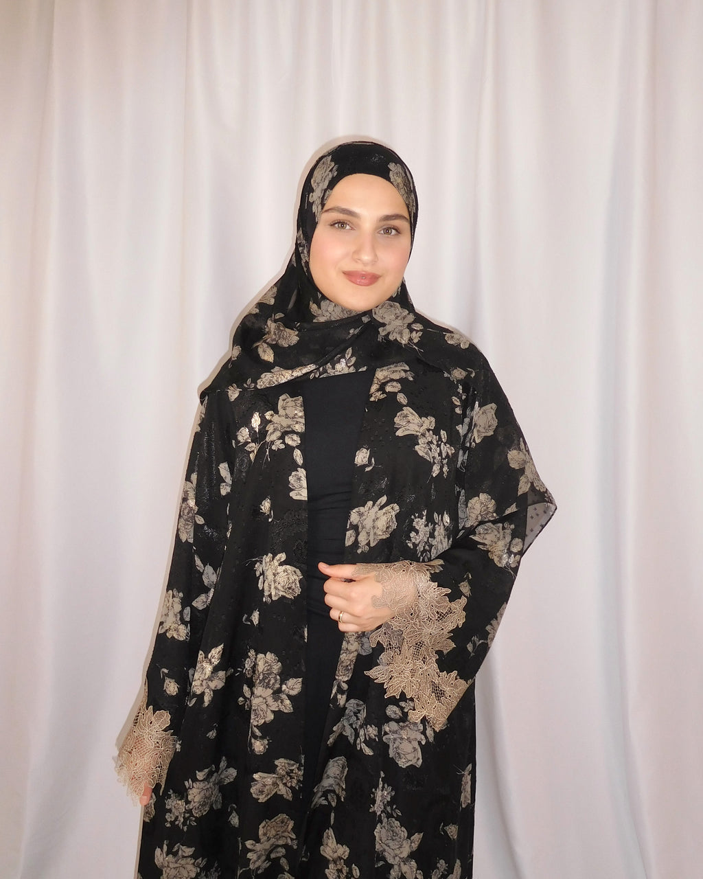 Rosalie Noir Print Abaya
