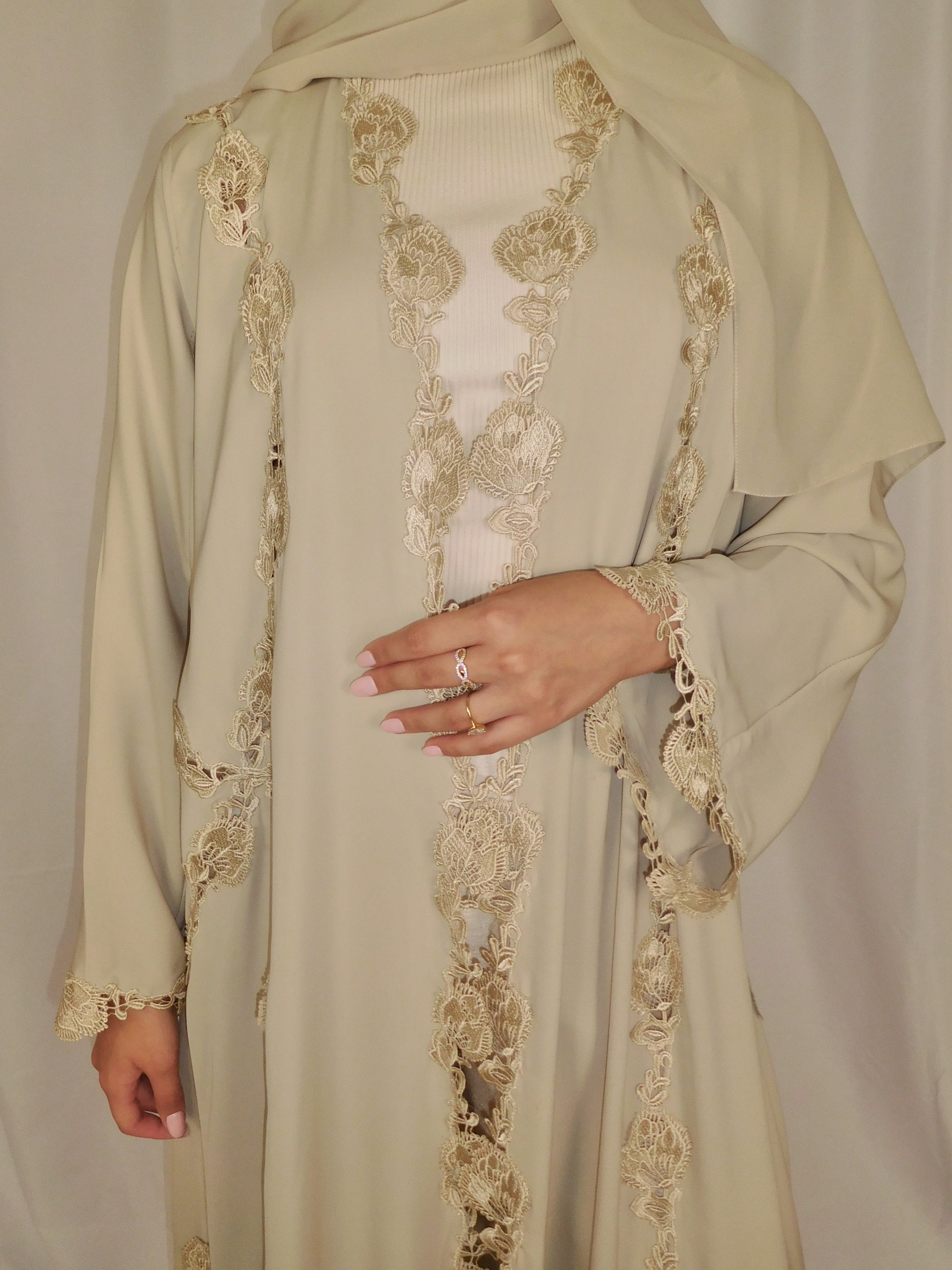 The Signature Abaya - Mist