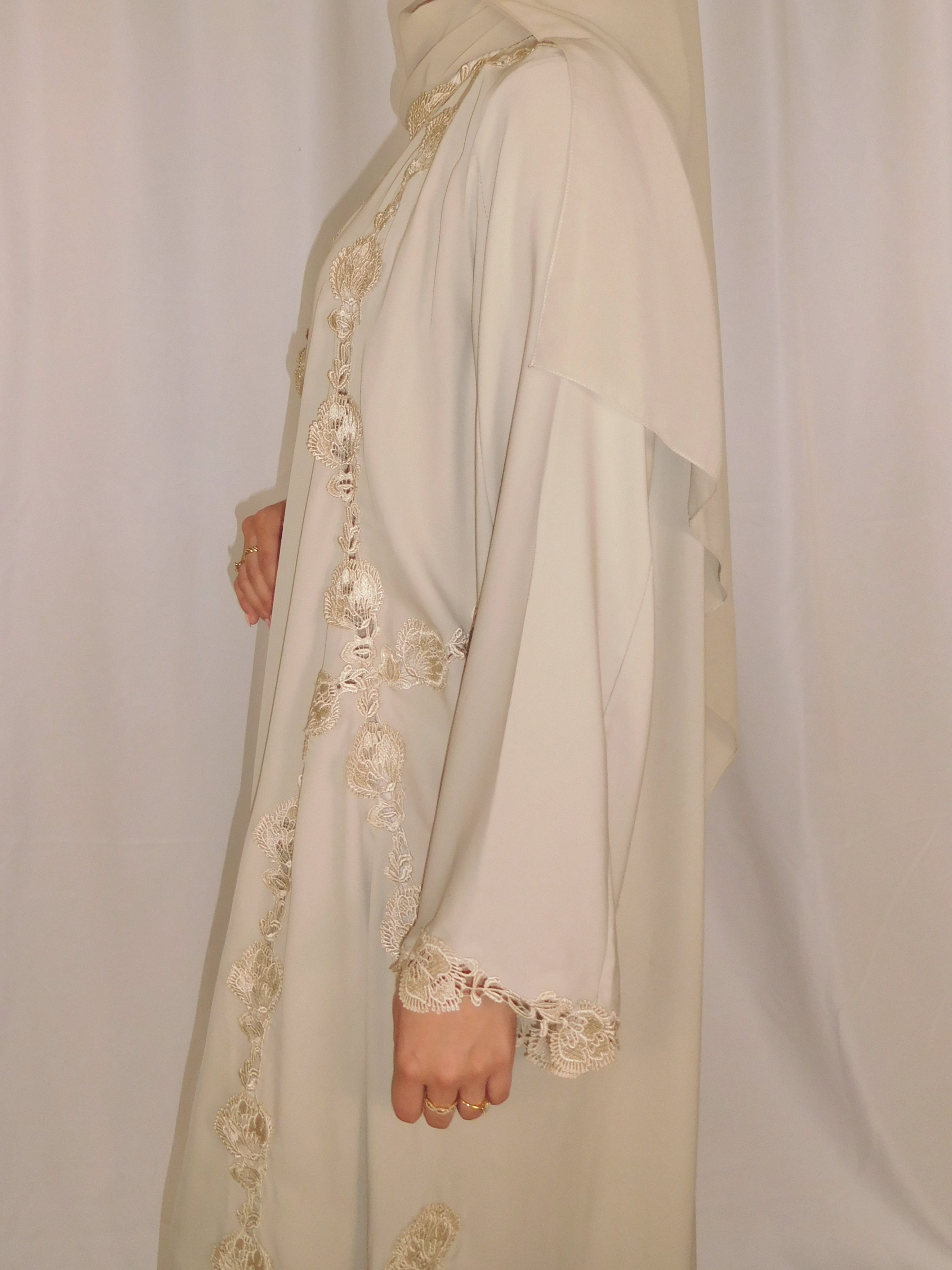 The Signature Abaya - Mist
