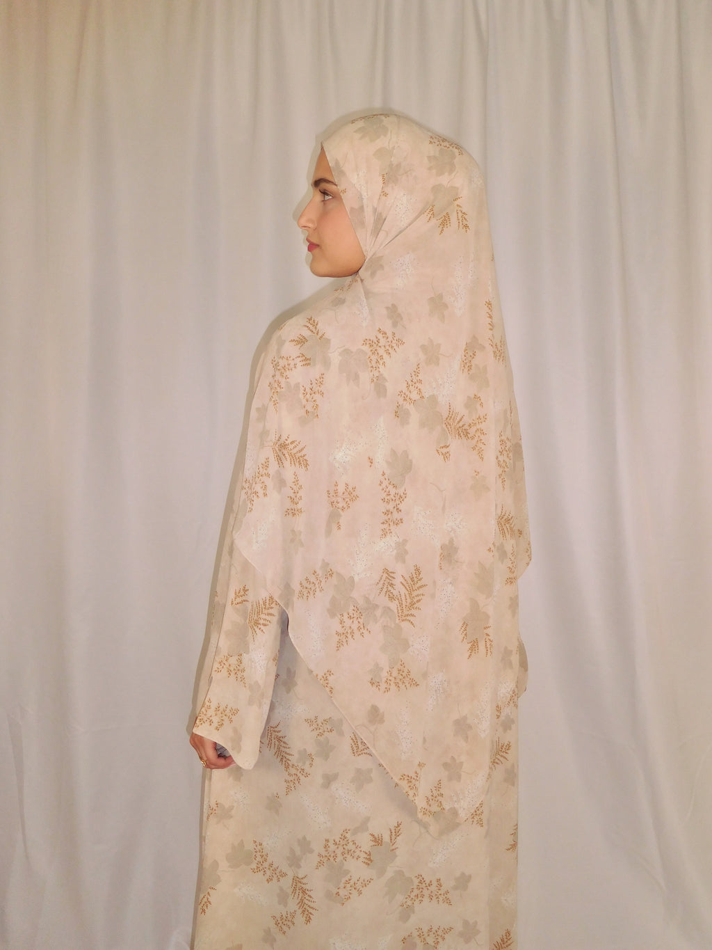 Maple Blossom Print Abaya
