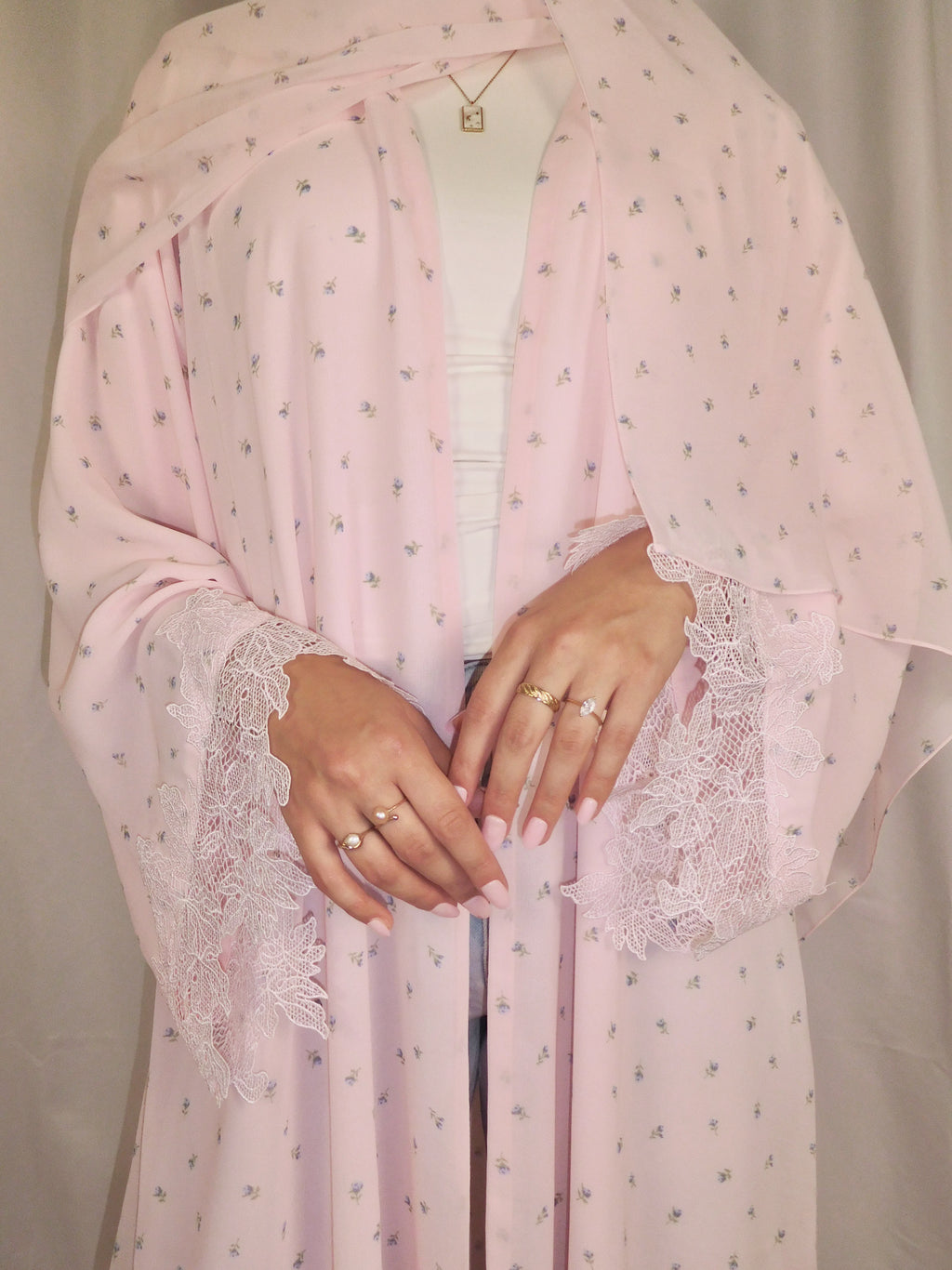 Rosette Lace Print Abaya