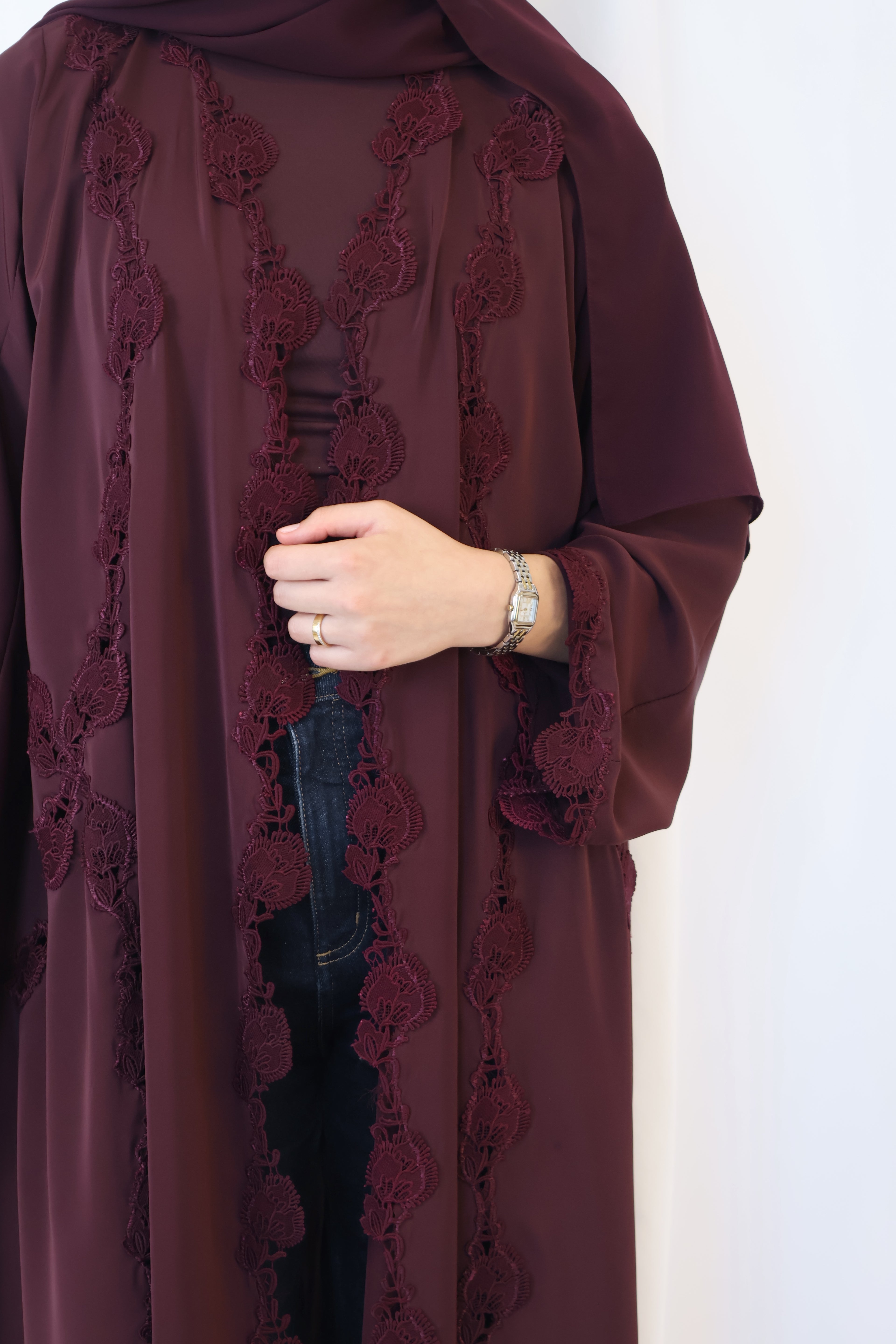The Signature Abaya - Sugarplum